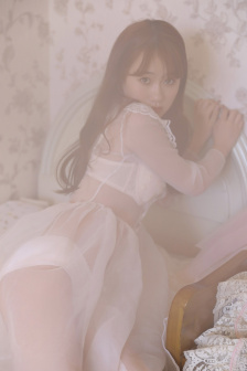 屏里狐